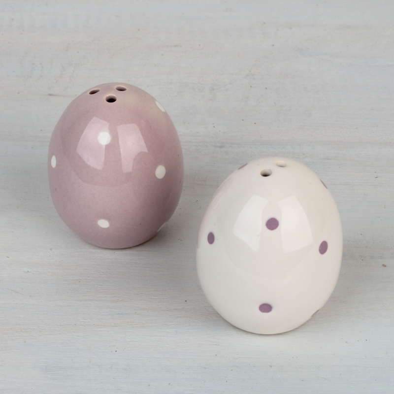 Soľnička a korenička vajíčko