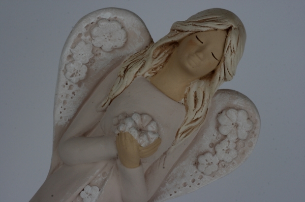 Soška anjel v ružových šatách 38cm