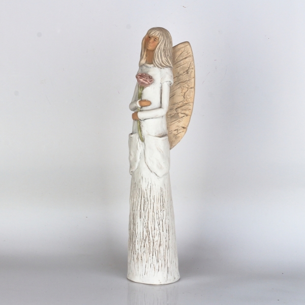 Soška anjela Nežnosť stojaci s ružou 42cm