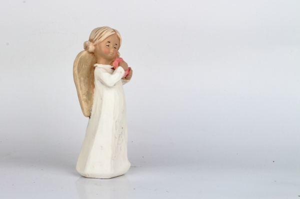 Soška anjela so srdcom 15cm