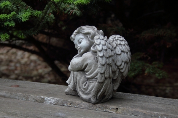 Soška anjela z betónu 18cm