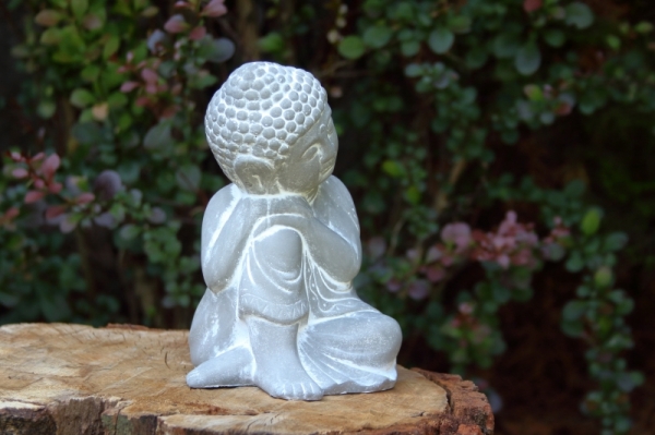 Soška Budhu sediaci 12x16x11cm