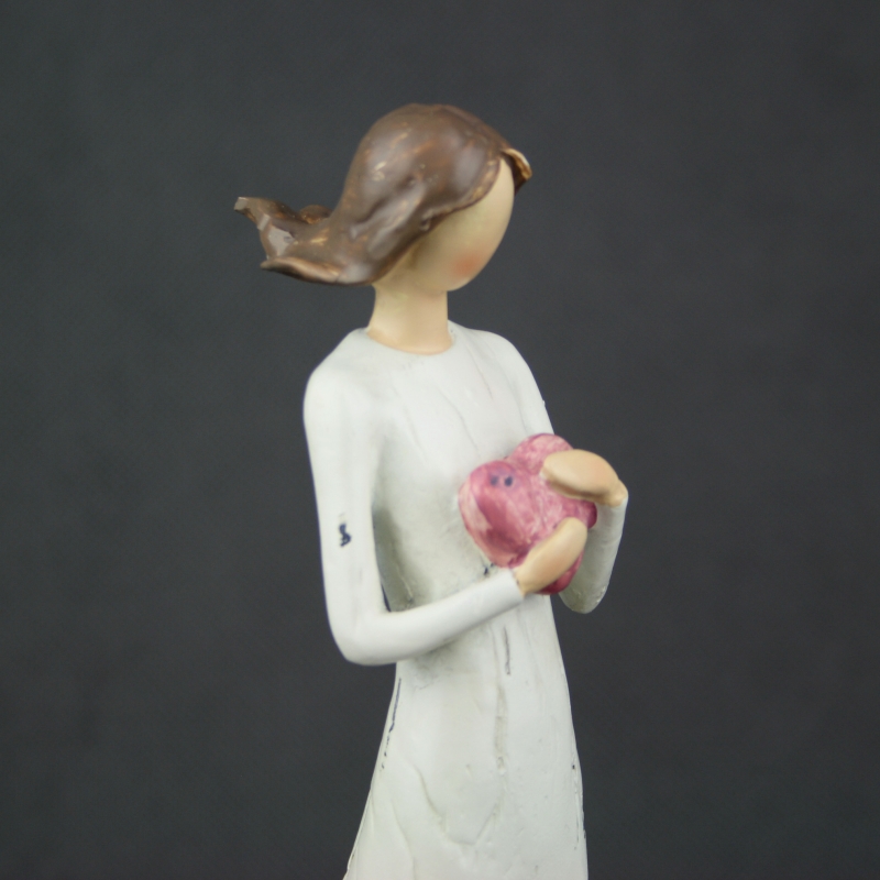 Soška Darujem ti svoje srdce 25,5cm