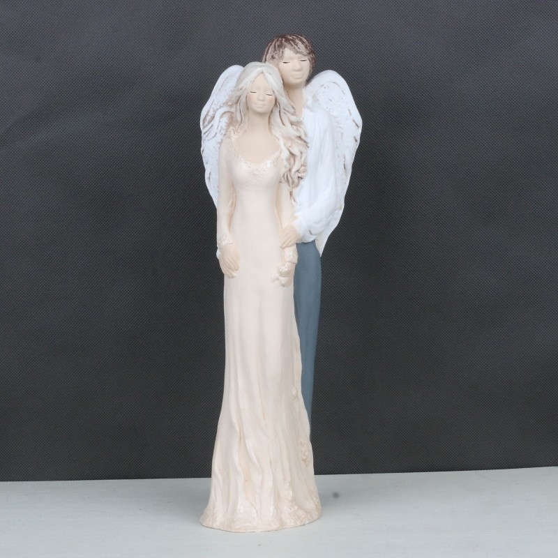 Soška snúbencov 38cm