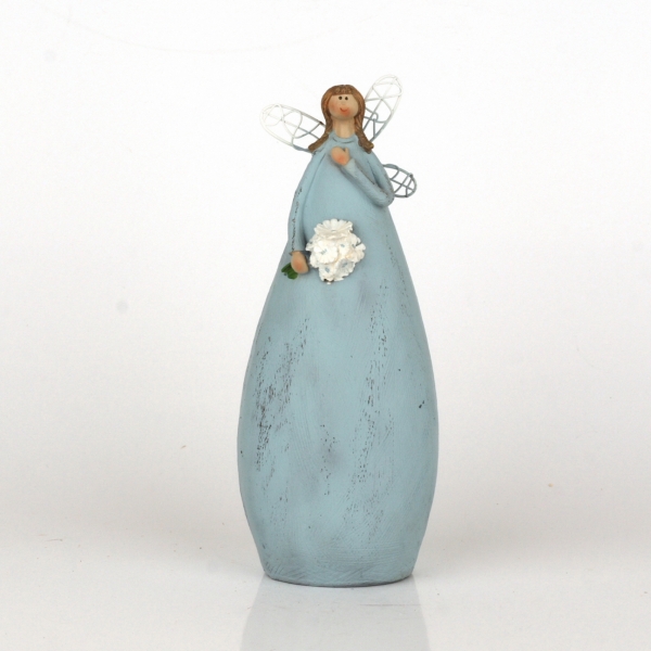 Soška víla v modrých šatách s kyticou 20cm
