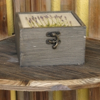 Šperkovnica drevená - motív levanduľa 13x13x8cm