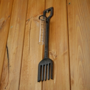 Zrážkomer vidly liatina 28cm