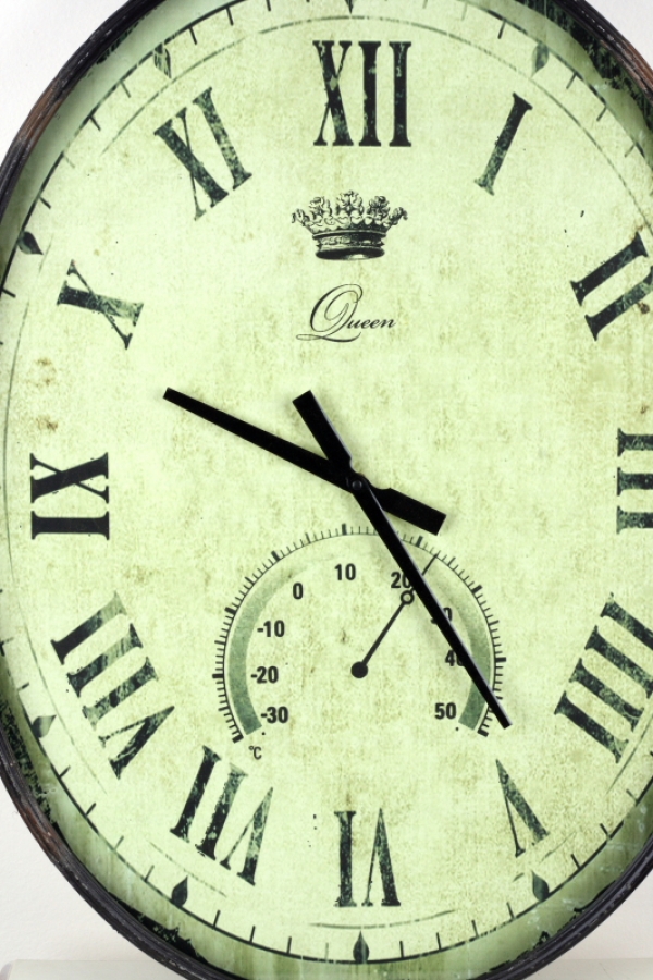 Starodávne nástenné hodiny s teplomerom 93cm