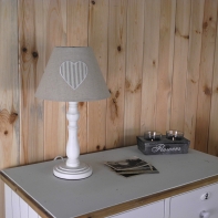 Tienidlo na lampu pruhované srdce 15cm