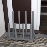 Stojan na topánky šedý