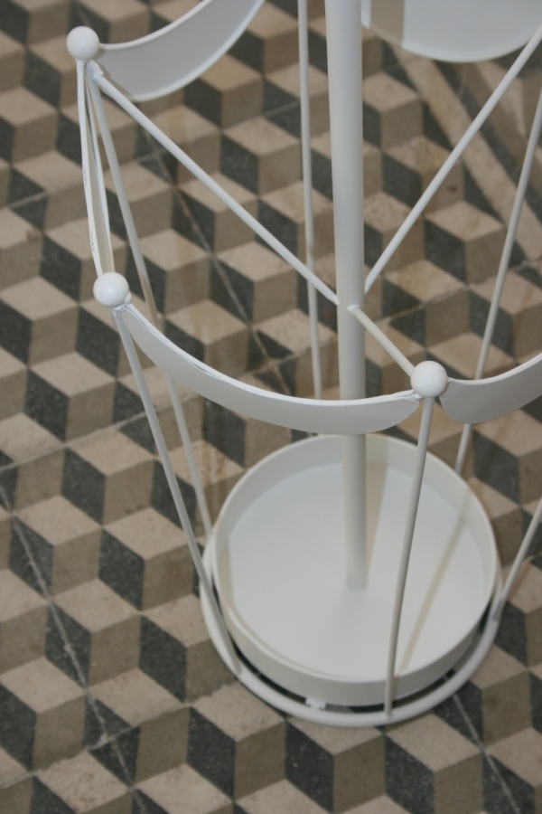 Stojan na dáždniky biely 65cm