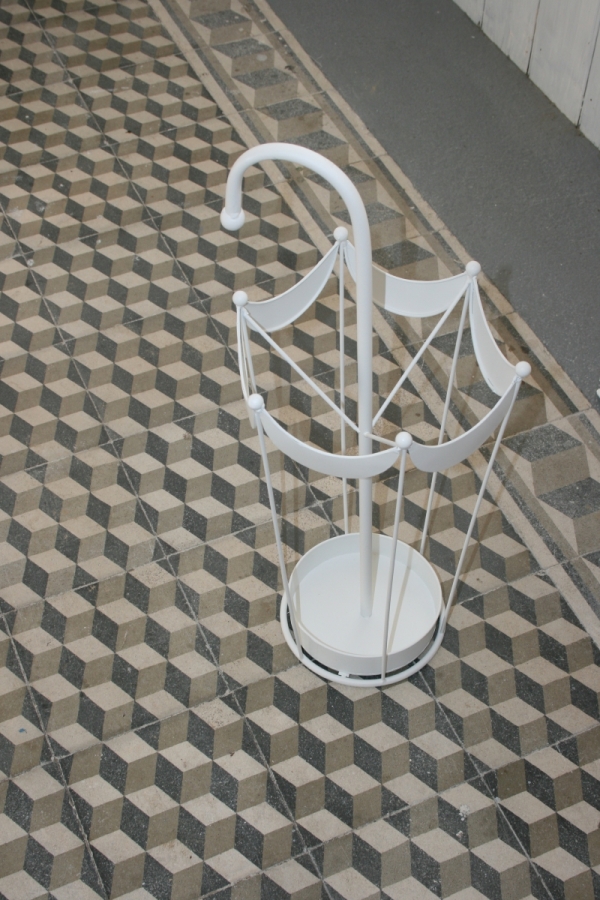 Stojan na dáždniky biely 65cm