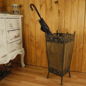 Stojan na dáždniky