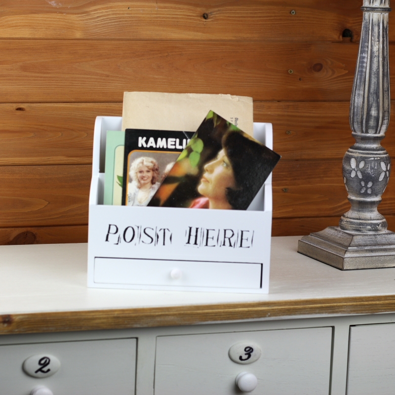 Stojan na listy drevený 22x9x20cm