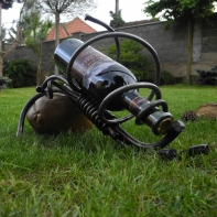 Stojan na jednu fľašu vína v kameni 42x22x28cm