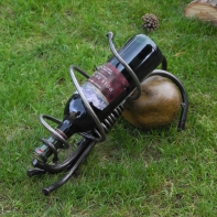 Stojan na jednu fľašu vína v kameni 42x22x28cm