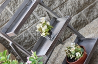 Stojan na kvety 3 police 98cm