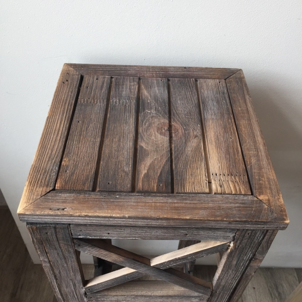 Stojan na kvety 68cm - vyradený