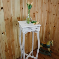 Stojan na kvety biely