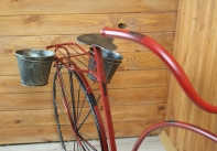 Stojan na kvety bicykel červené 85x134cm