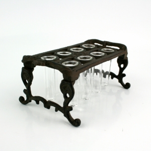 Stojanček na rezkovanie rastlín