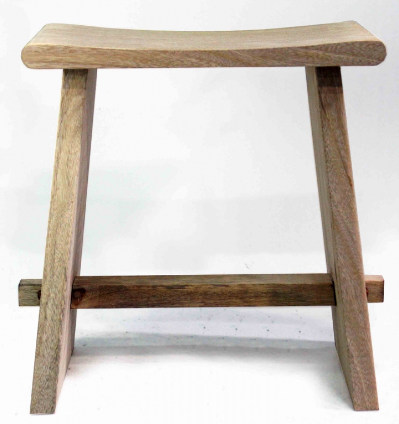 Stolička drevená 42x45x25cm