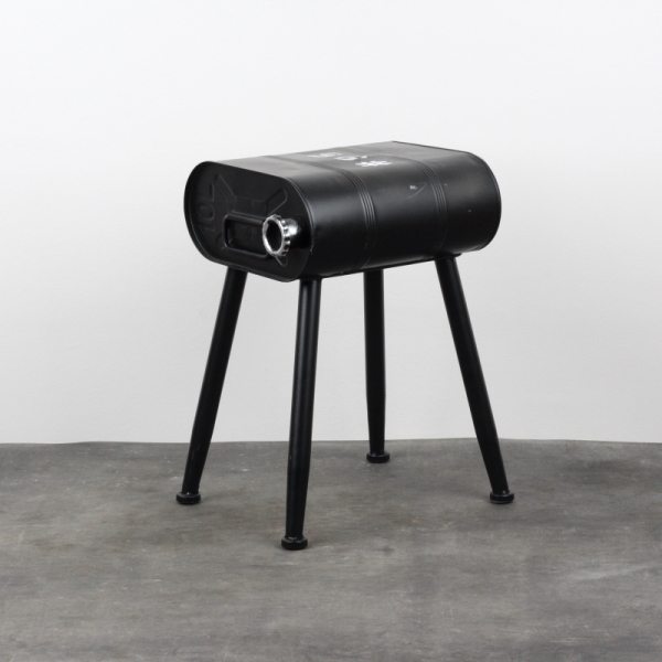 Stolička kanister čierny 28x35x45cm