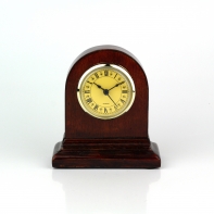 Stolné hodiny tmavé drevo 13cm