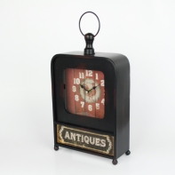 Stolové kovové hodiny s kohútom Antiques