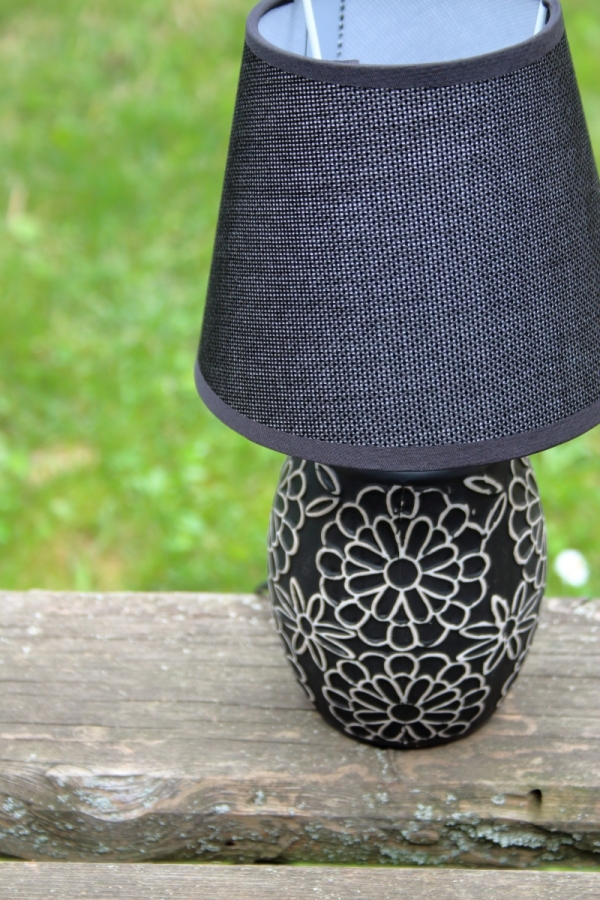 Stolná lampa čierna