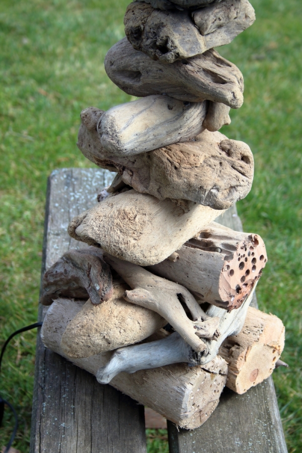 Stolná lampa z náplavového dreva 60cm