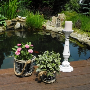 Svietnik kovový biely 40cm