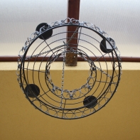 Svietnik veniec tmavo hnedý