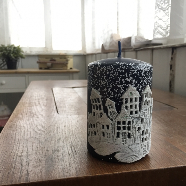 Sviečka vianočný čas valec modrý 7x10cm