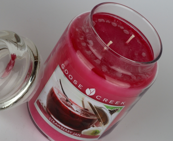 Sviečka v skle jahodová marmeláda Goose Creek 680g