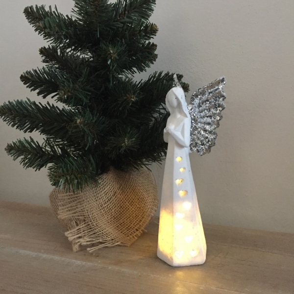 Svietiaci anjel 20cm