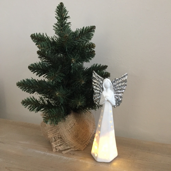 Svietiaci anjel 20cm