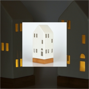 Svietiaci domček 10x22,5x8,5cm