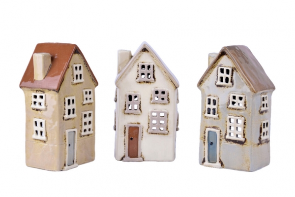 Svietiaci vianočný domček 10 x 18,5 x 7,5cm