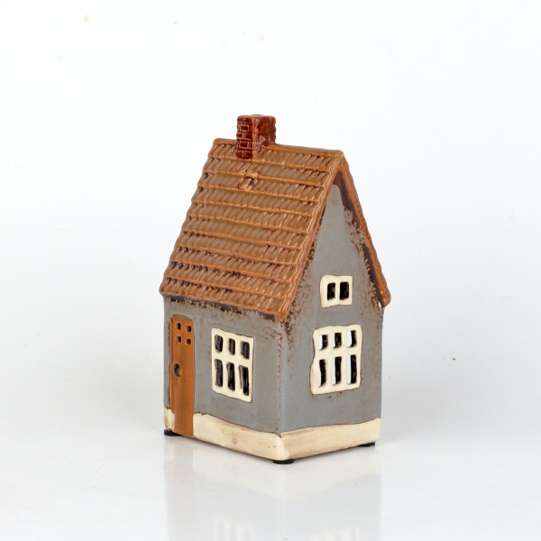 Svietiaci vianočný domček 17x7x10cm