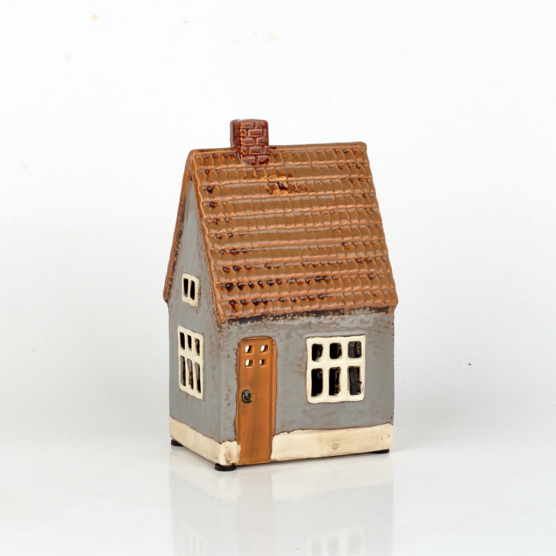 Svietiaci vianočný domček 17x7x10cm