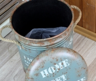 Taburet retro s úložným priestorom 31x36cm