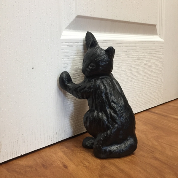 Ťažká liatinová zarážka na dvere - mačka 2,7 kg