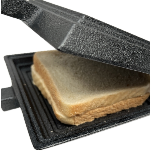 Toastovač z liatiny 