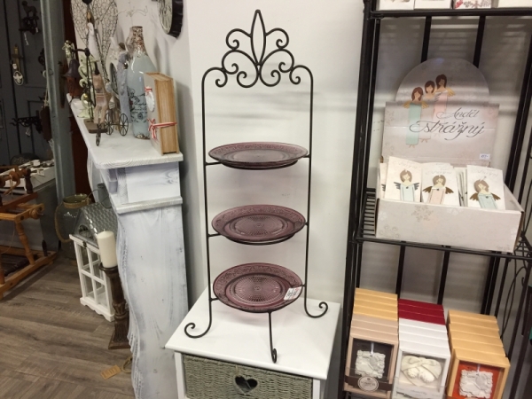 Trojposchodový etažér na taniere 77cm