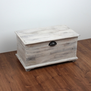 Truhla drevená s patinou 50x29x23cm