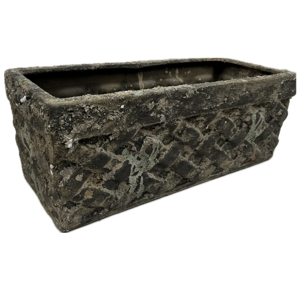 Truhlík z terakoty s machovým povrchom