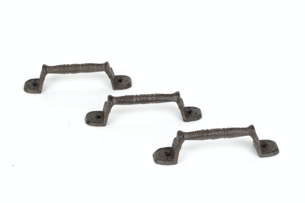 Úchytka na nábytok liatinová