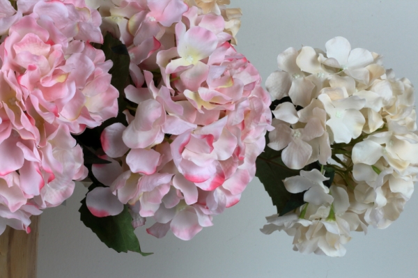 Umelá hortenzie biela 72cm