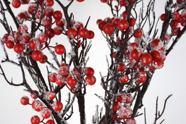 Umelá vetva zasneženého borievky 60cm
